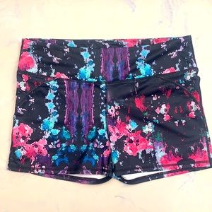 Fabletics Medium Shorts